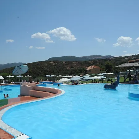 Aquafantasy Aparthotel 3*