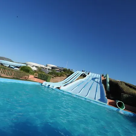 Aquafantasy Aparthotel