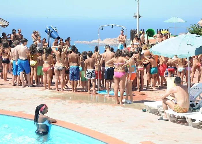 Aquafantasy 3* Isola Rossa (Sassari)